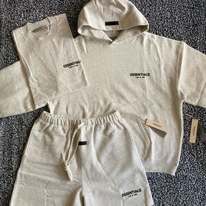 Men’s Fear of God Essentials Bundle: Hoodie, Tee & Shorts, Size XXL, NWT in Bag!